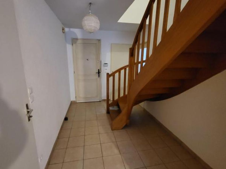 Landsbyhus i Bron, Rhone - foto 5