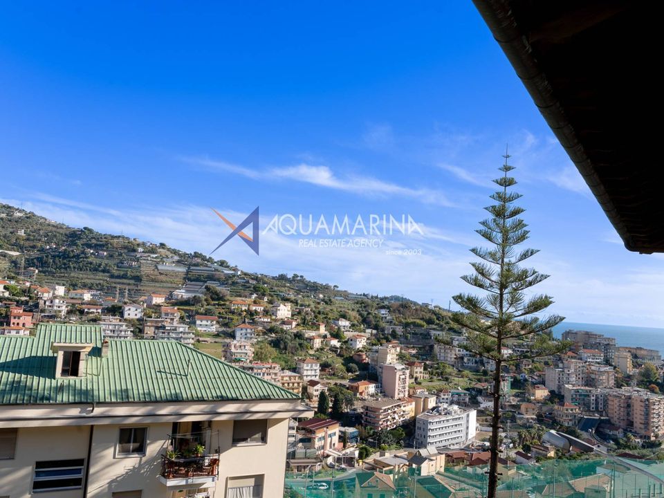 Lejlighed i Sanremo, Imperia - foto 1