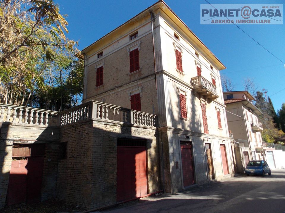 Villa i Spinetoli, Ascoli Piceno - foto 1