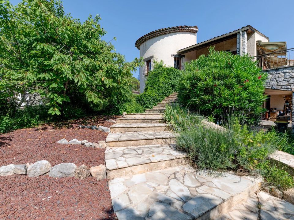 Villa i La Colle-sur-Loup, Alpes-Maritimes - foto 1