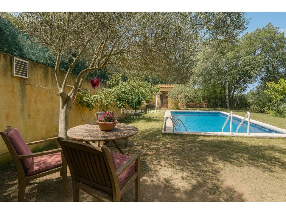 Villa i Begur, Gerona - foto 1