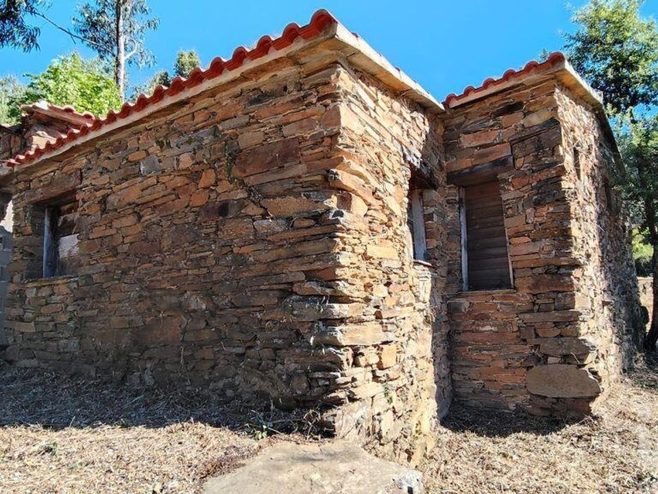 Byhus i Serta, Castelo Branco - foto 4