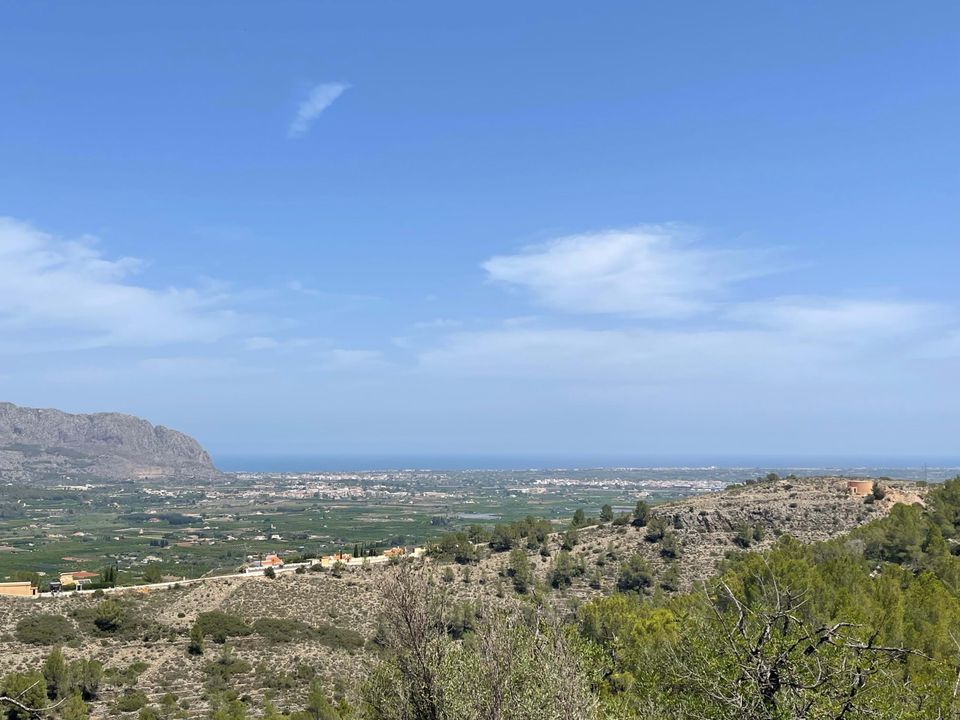 Helårsgrund i Benidoleig, Alicante - foto 1