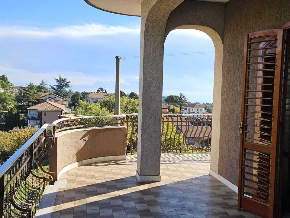 Villa in Mascalucia, Catania - foto 1