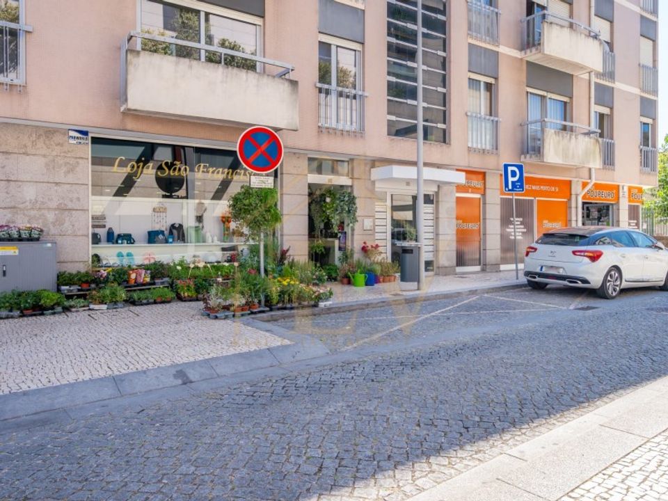 Erhvervsejendom i Guimaraes, Braga - foto 1