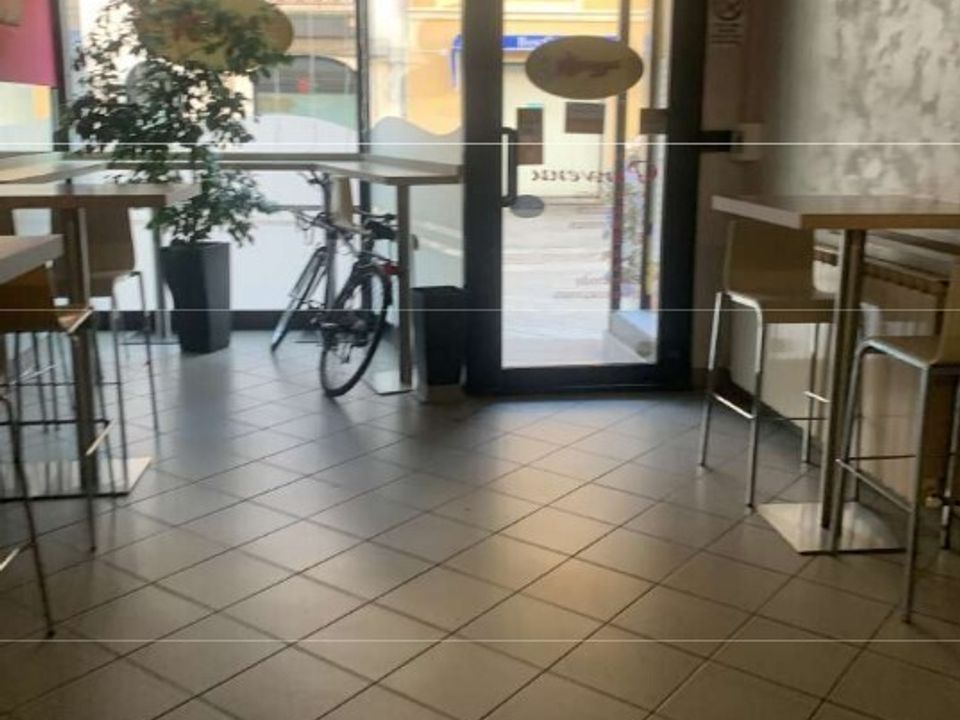 Erhvervsejendom i Valenza, Alessandria - foto 3