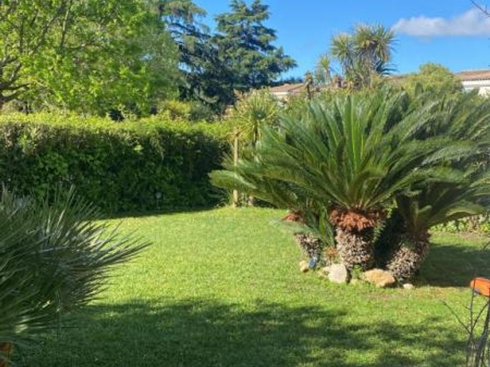 Villa i Antibes, Alpes-Maritimes - foto 1
