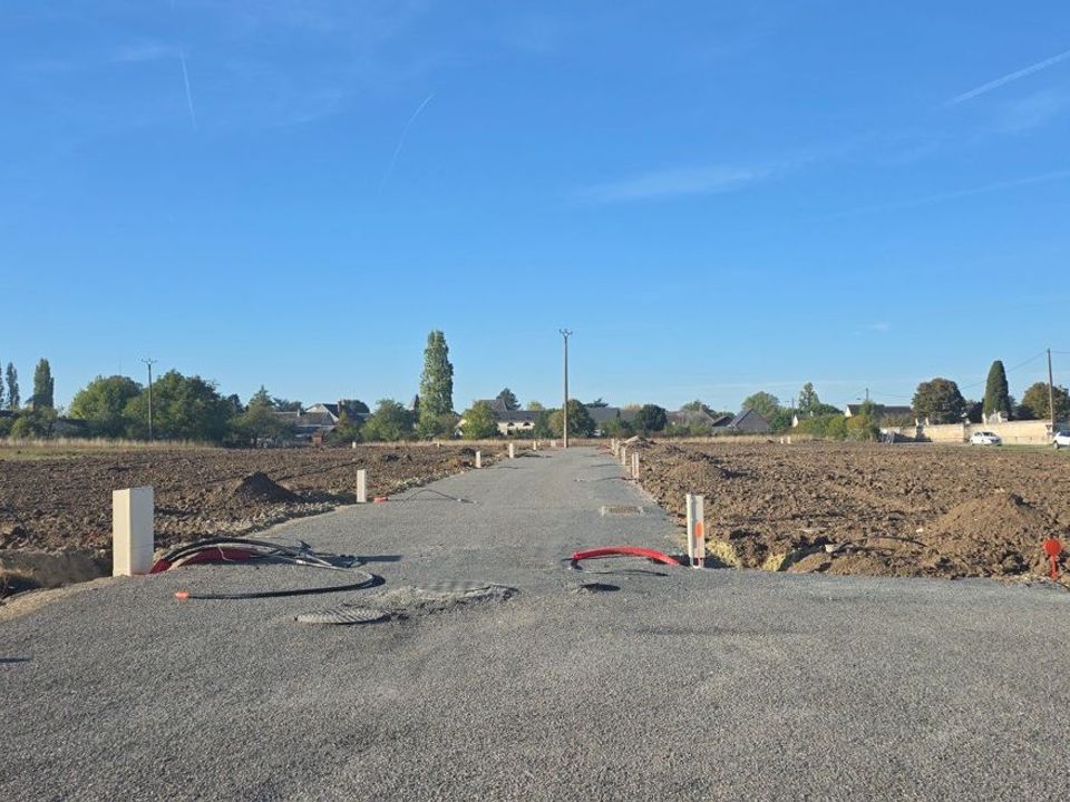 Helårsgrund i Manthelan, Indre-et-Loire - foto 1