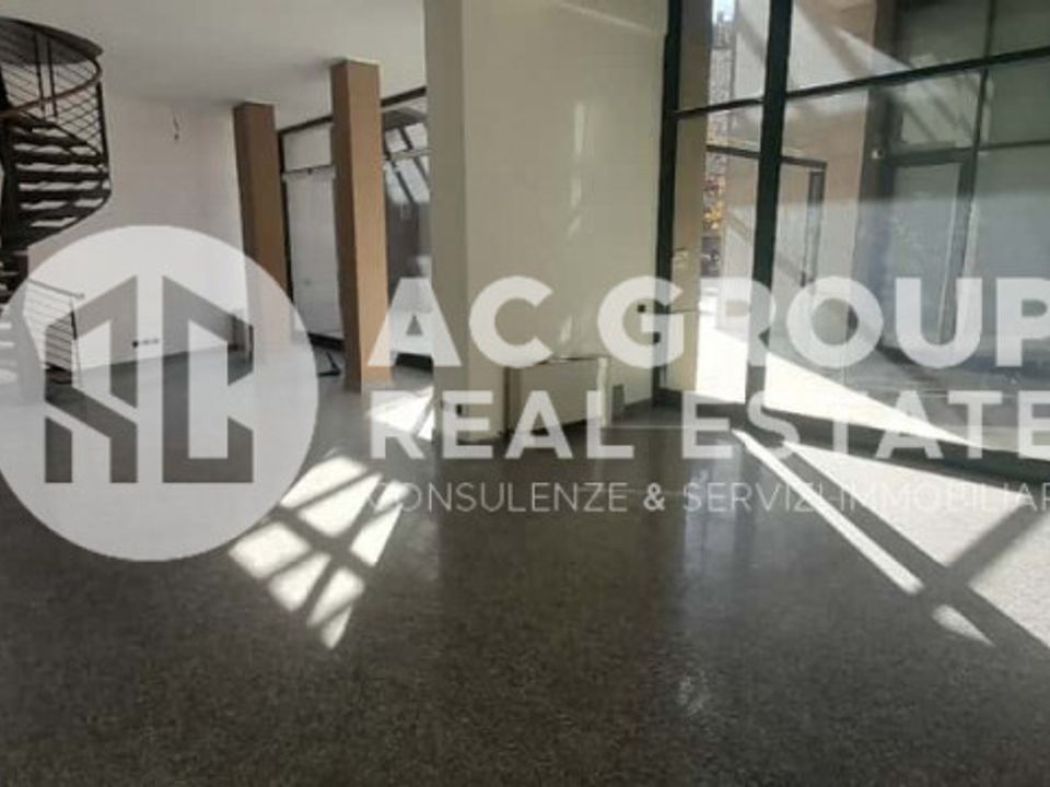 Propiedad comercial en Saronno, Varese - foto 3