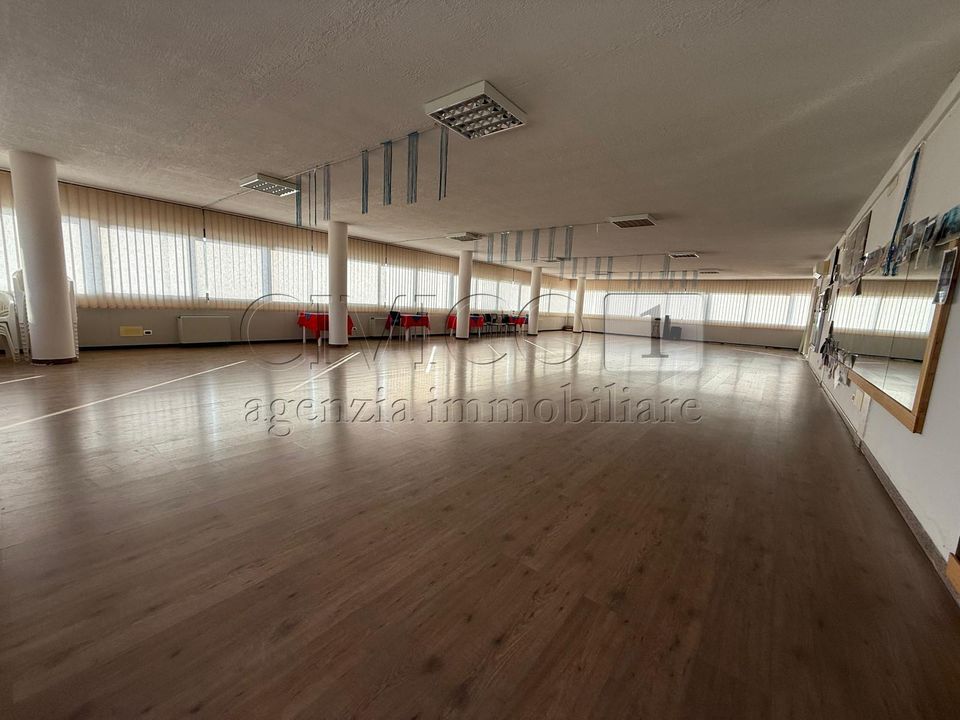 Erhvervsejendom i Torri di Quartesolo, Vicenza - foto 3