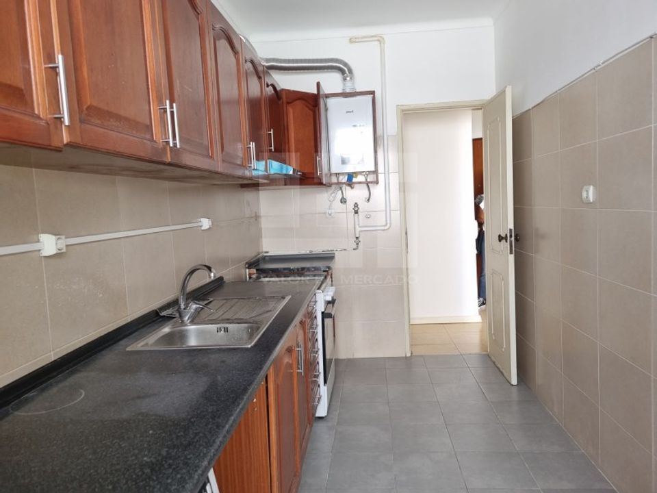 Lejlighed i Amadora, Lisbon - foto 4