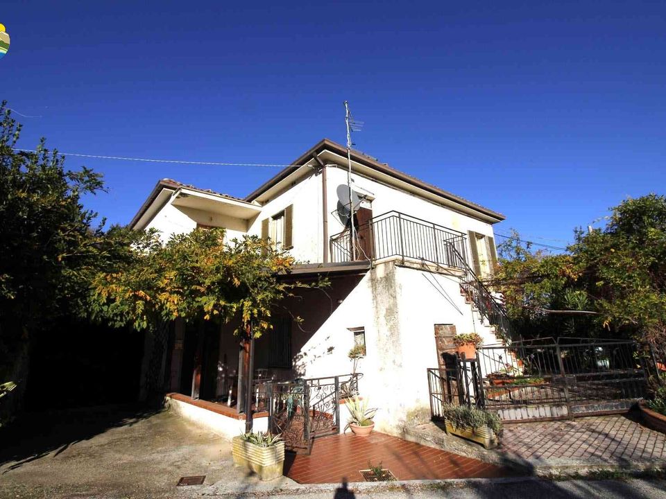 Villa i Bisenti, Teramo - foto 1