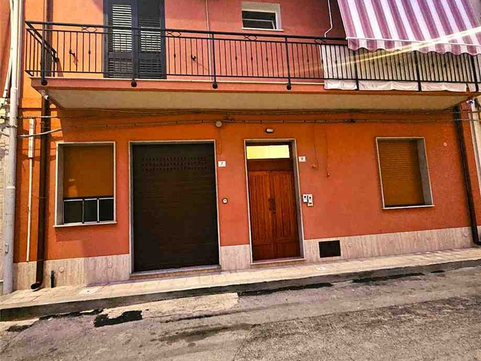 Byhus i Avola, Siracusa - foto 2