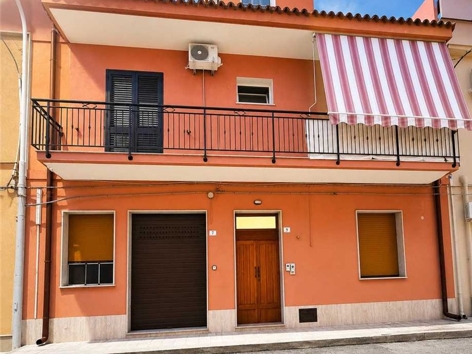 Byhus i Avola, Siracusa - foto 2
