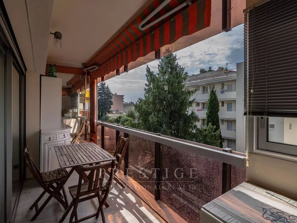 Apartamento en Juan-les-Pins, Alpes-Maritimes - foto 1