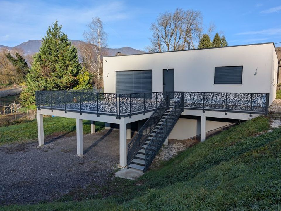 Villa i Châteauneuf, Savoie - bilde 1