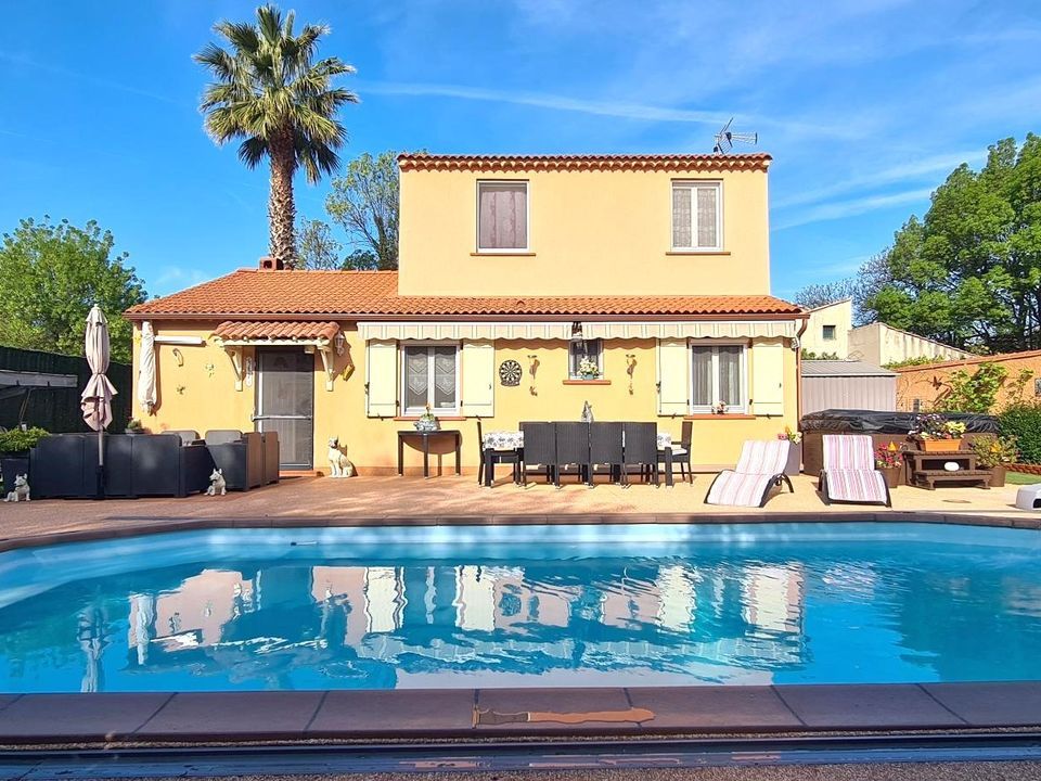 Villa i Aubagne en Provence, Bouches-du-Rhone - foto 1
