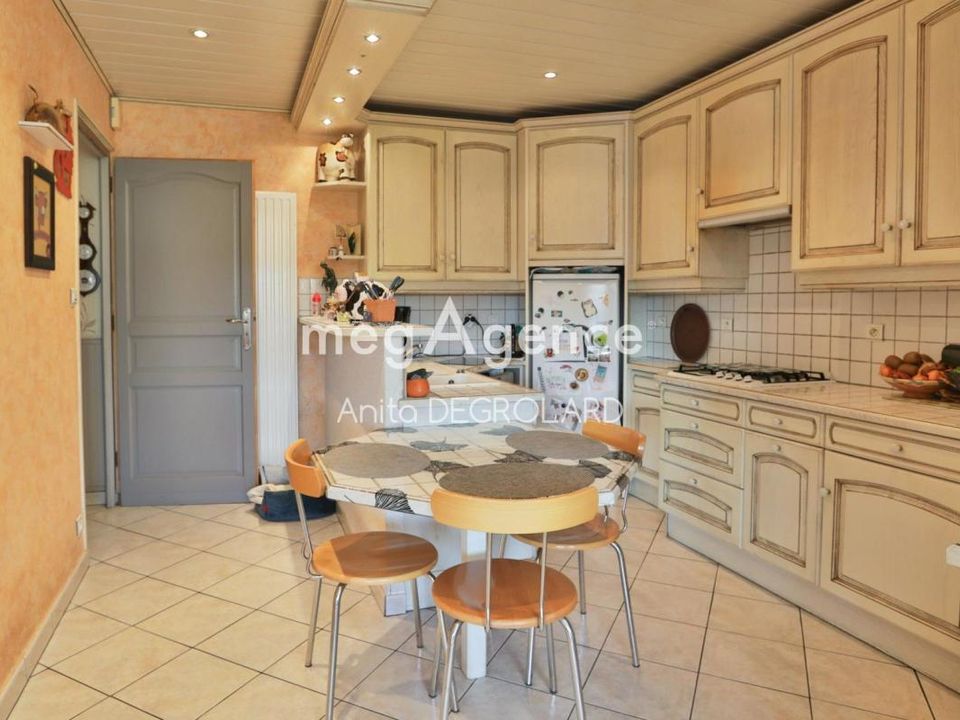 Byhus i La Roche-sur-Yon, Vendee - foto 2