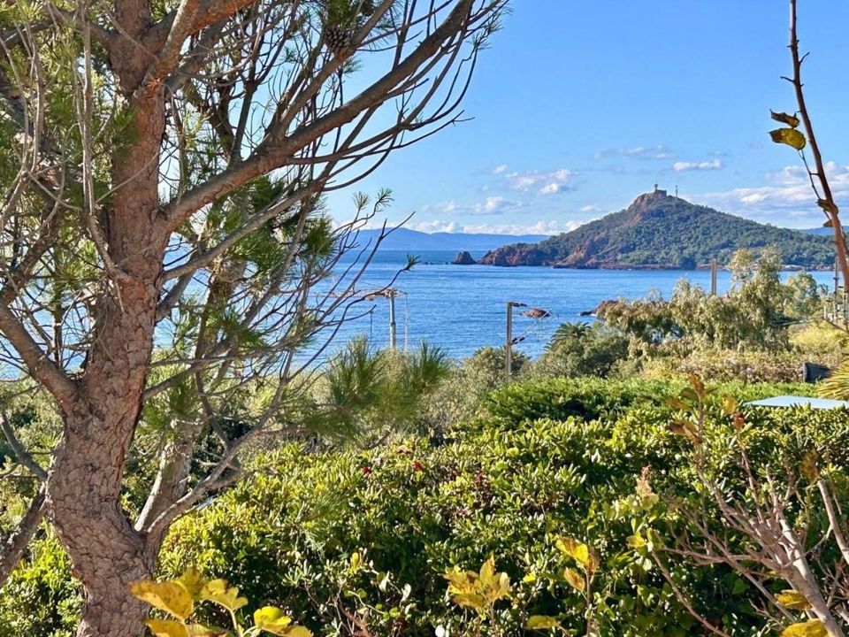 Villa i Saint-Raphael, Var - foto 1