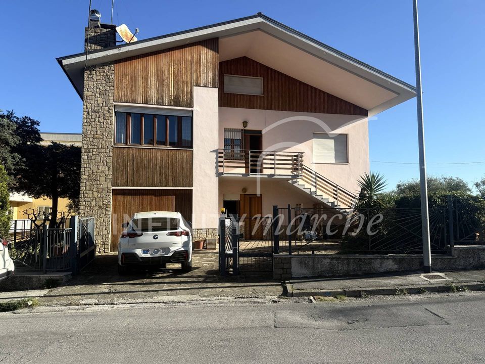 Villa i Cupramontana, Ancona - foto 1
