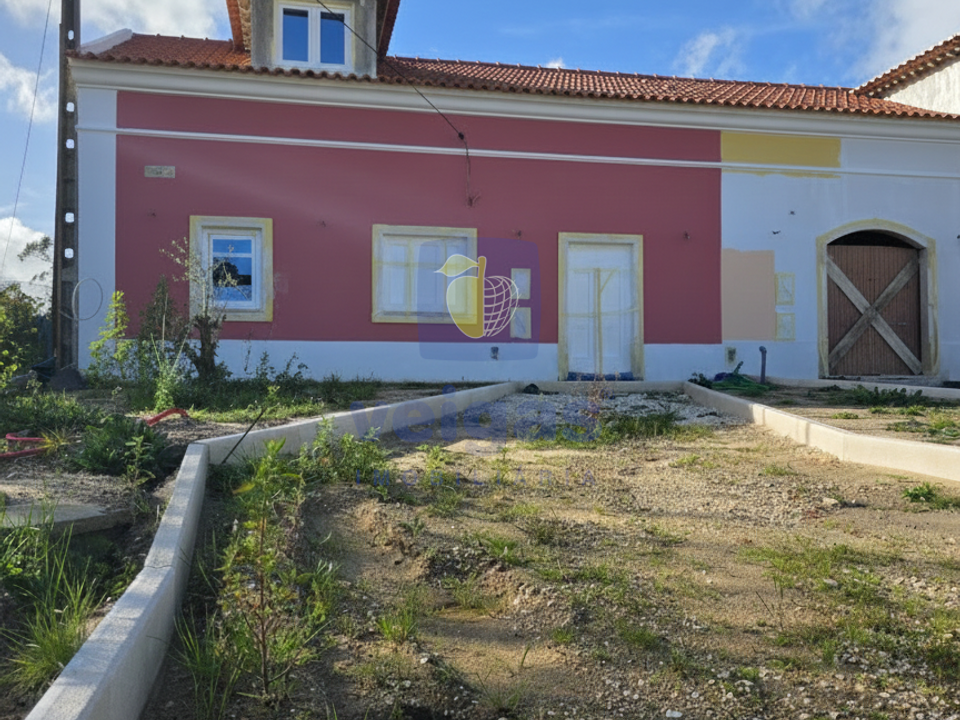 Villa in Cadaval, Lisbon - photo 1