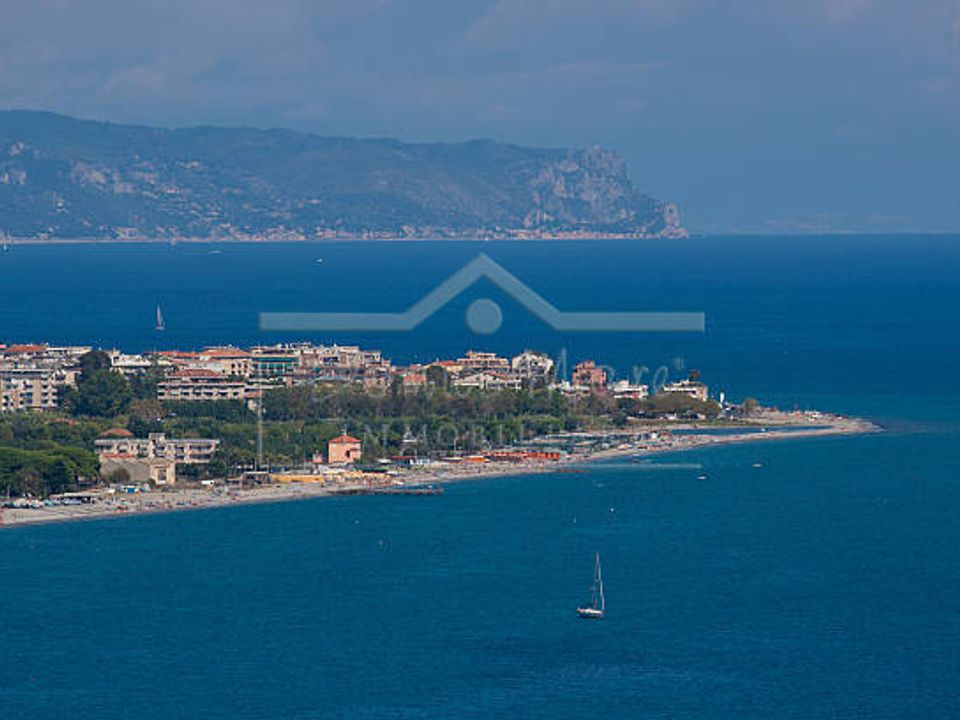 Lejlighed i Albenga, Savona - foto 2