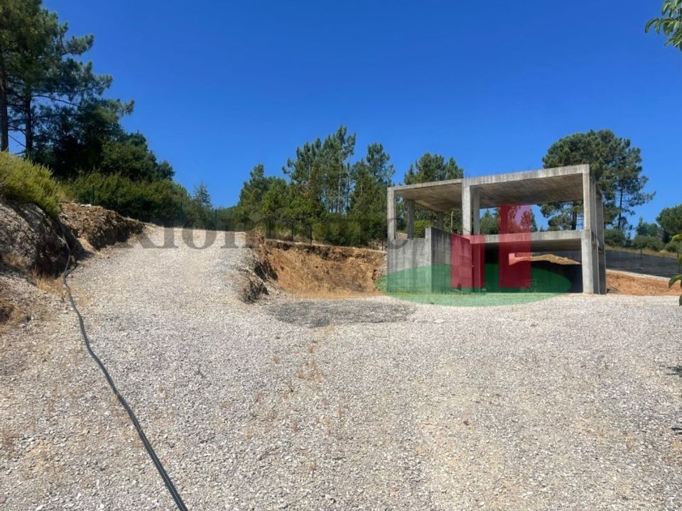 Helårsgrund i Rio Maior, Santarem - foto 4