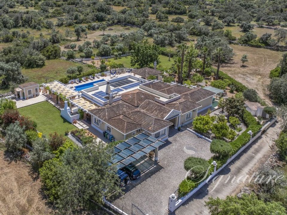 Villa i Santa Barbara de Nexe, Faro - foto 1