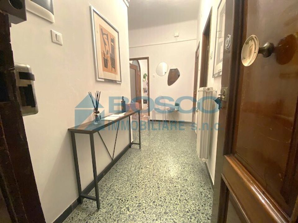 Erhvervsejendom i La Spezia, La Spezia - foto 2