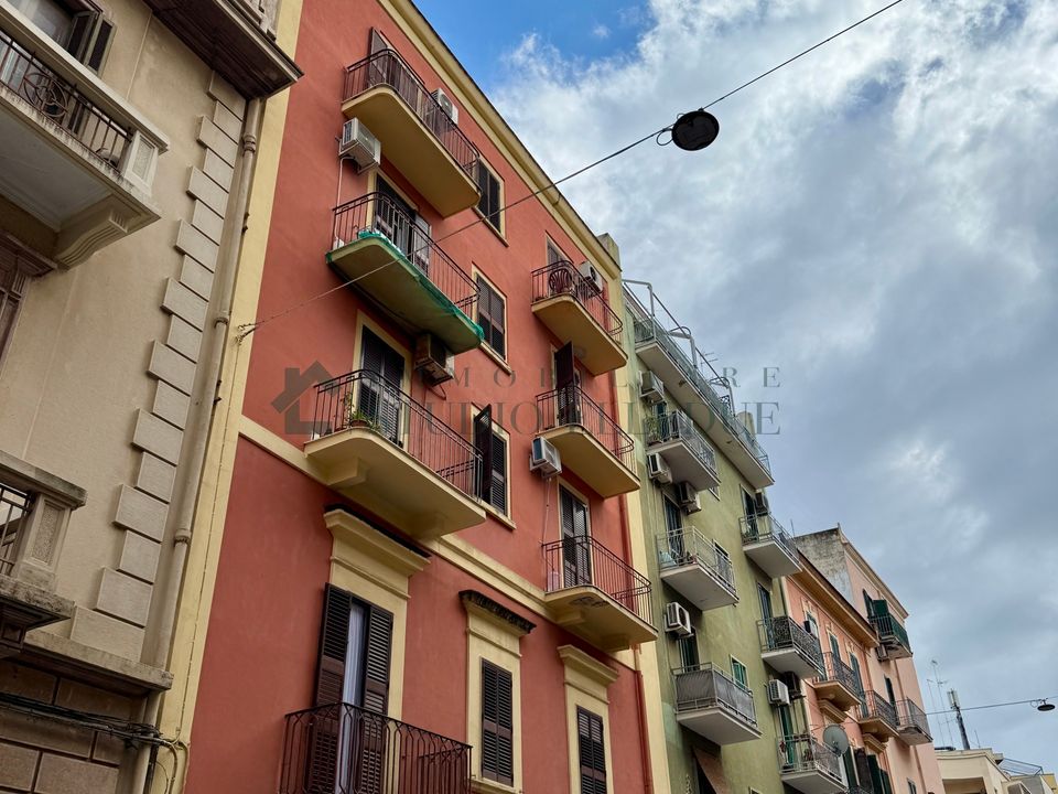 Erhvervsejendom i Bari, Bari - foto 2