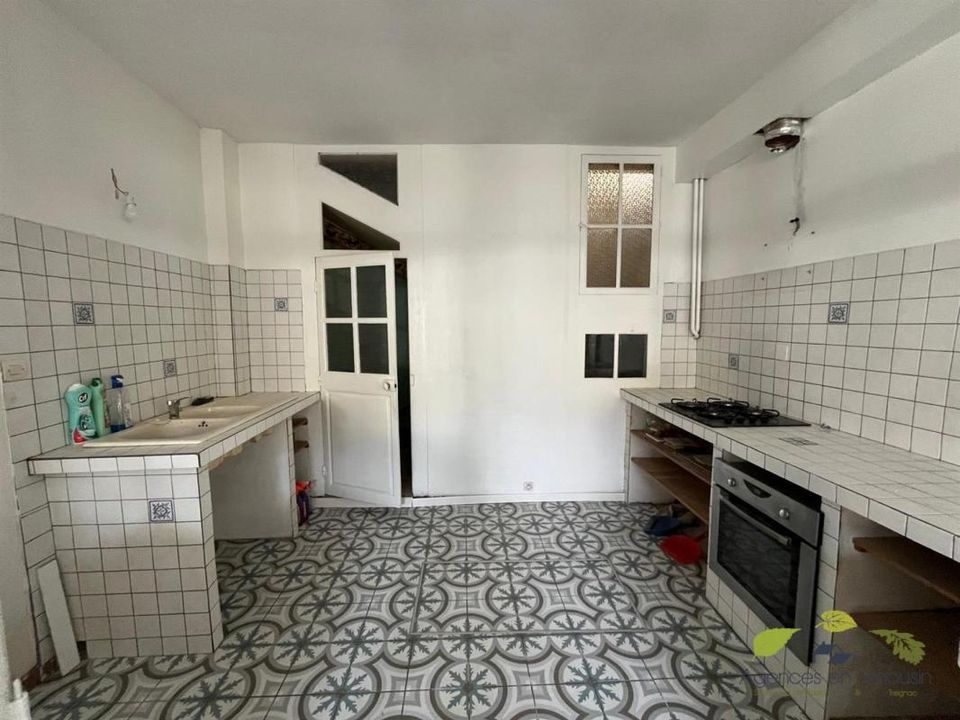 Villa i Saint-Leonard-de-Noblat, Haute-Vienne - foto 3