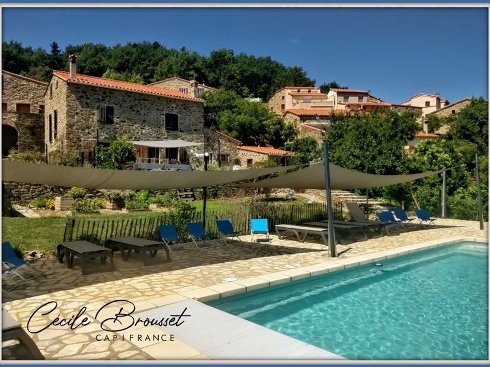 Landejendom i Taulis, Pyrenees-Orientales - foto 1