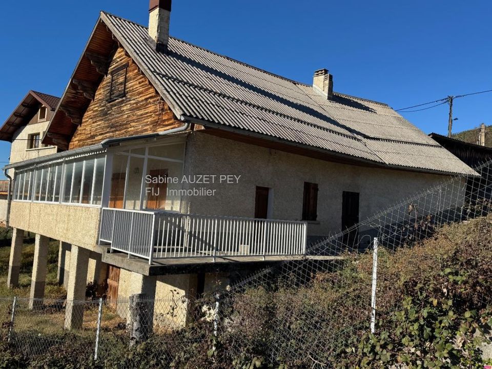 Villa i Seyne, Alpes-de-Haute-Provence - foto 1