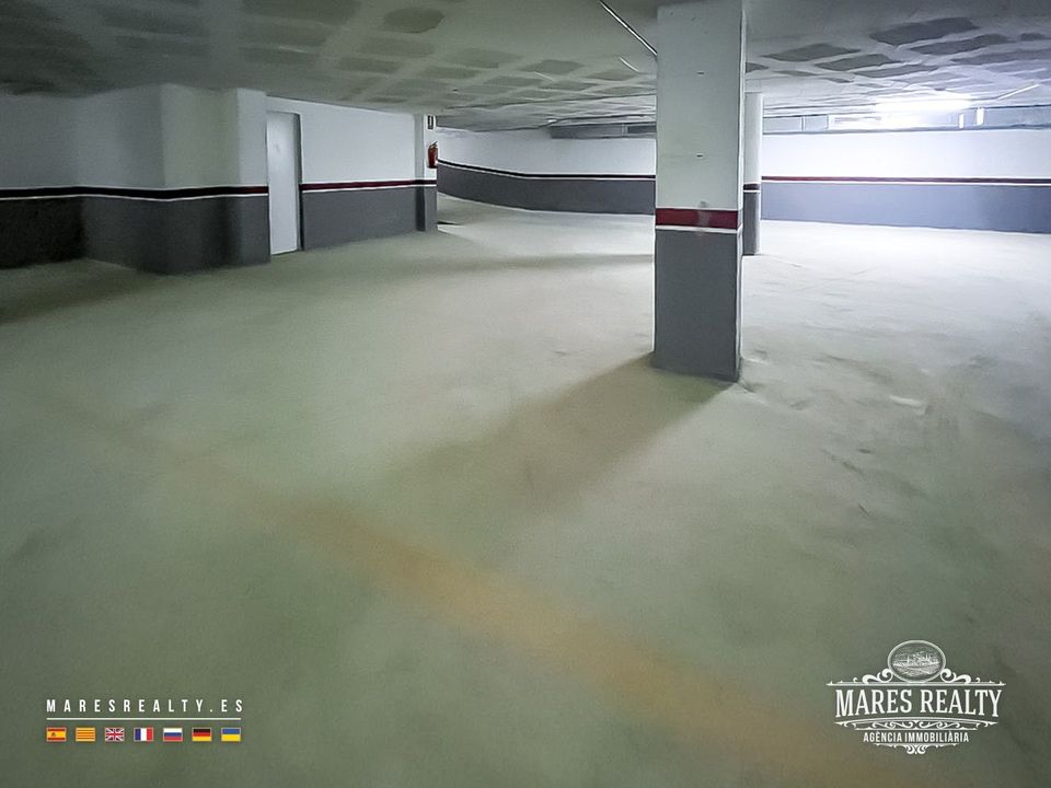 Garage i Lloret De Mar, Gerona - foto 2