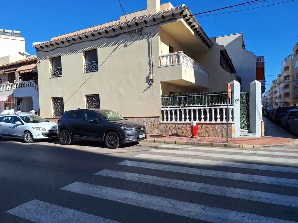Rækkehus i Torrevieja, Alicante - foto 1