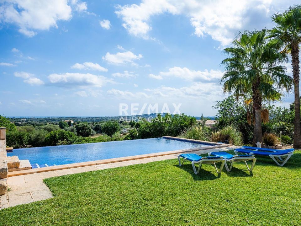 Villa i Sant Llorenc Des Cardassar, Mallorca - foto 1