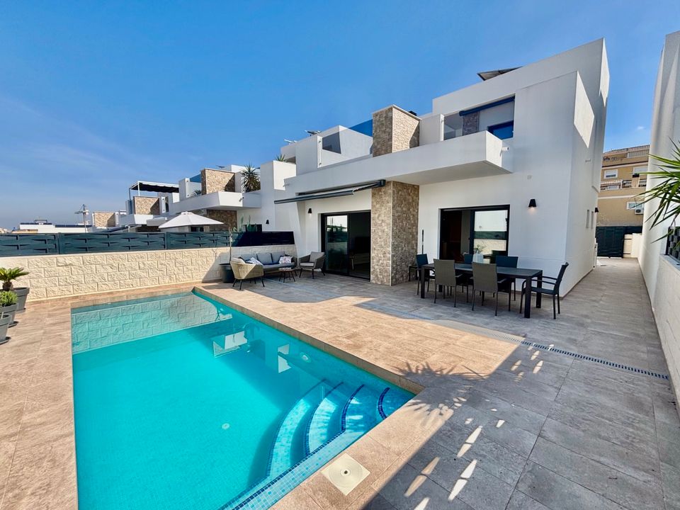 Villa i Benijofar, Alicante - foto 1