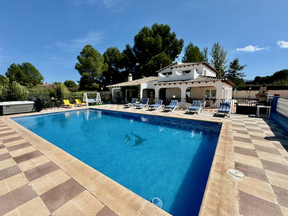 Finca a Castalla, Alicante - foto 1