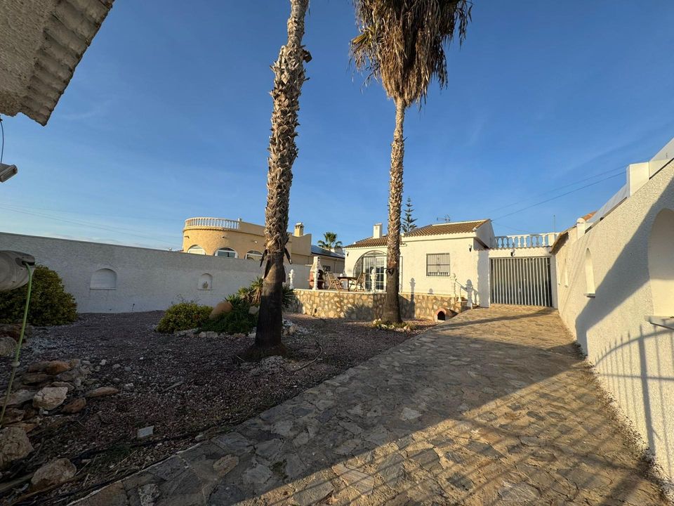 Villa i Torrevieja, Alicante - foto 1