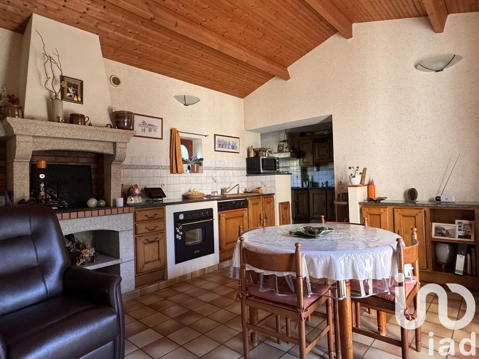 Landsbyhus i Saint-Hilaire-de-Voust, Vendee - foto 3