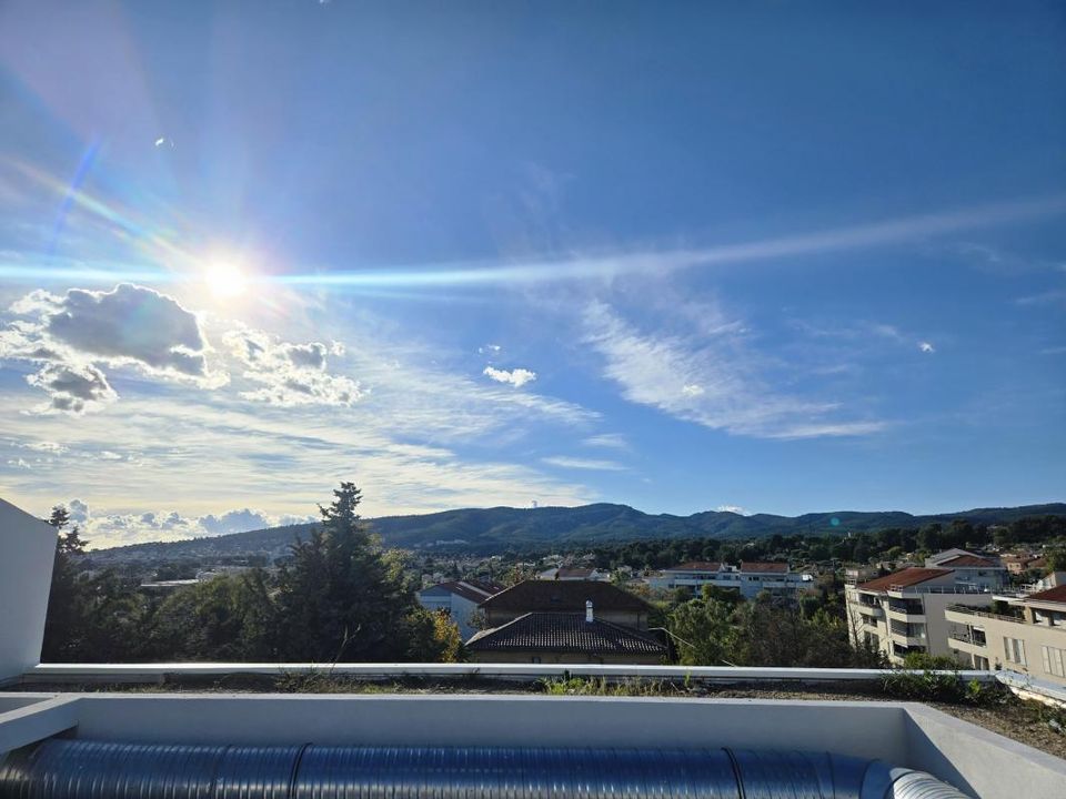 Lejlighed i La Ciotat, Bouches-du-Rhone - foto 2