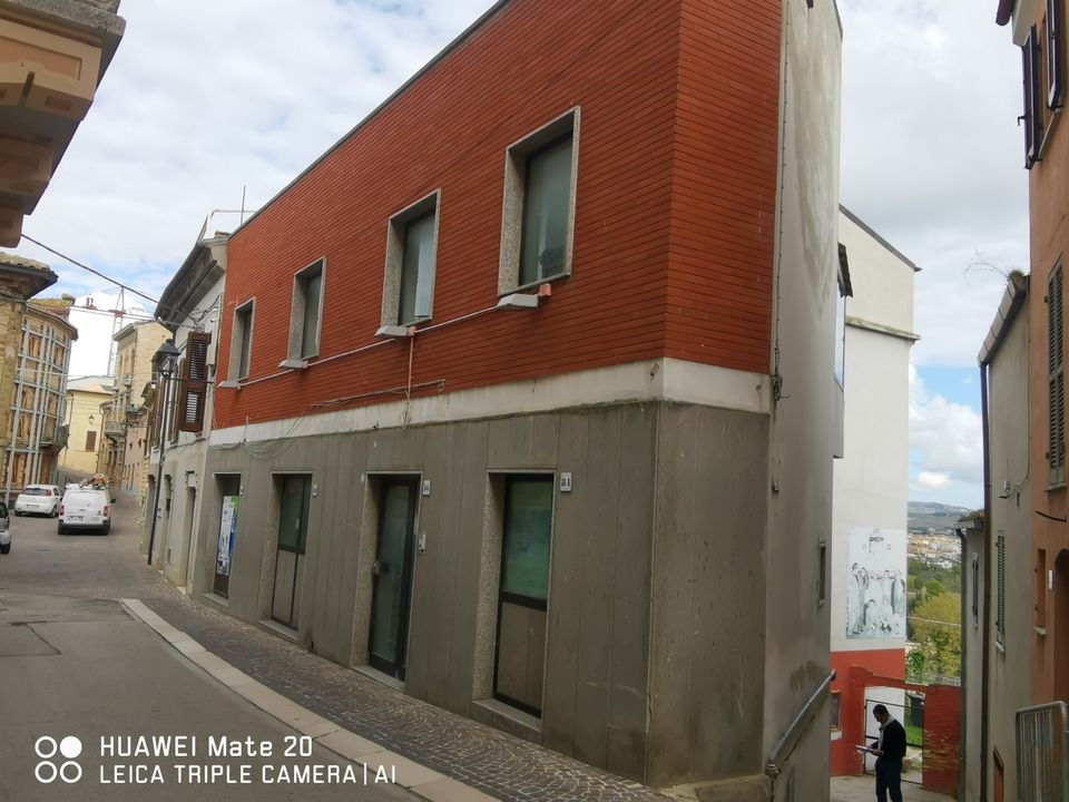 Propriedade comercial em Picciano, Pescara - foto 1