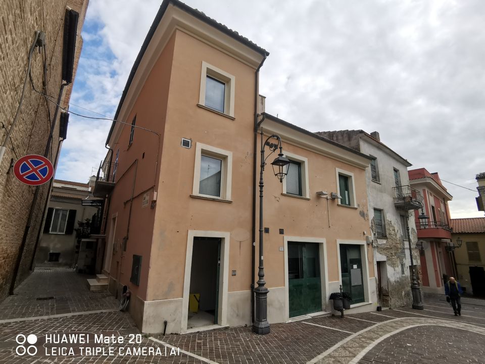 L'establiment comercial a Moscufo, Pescara - foto 1