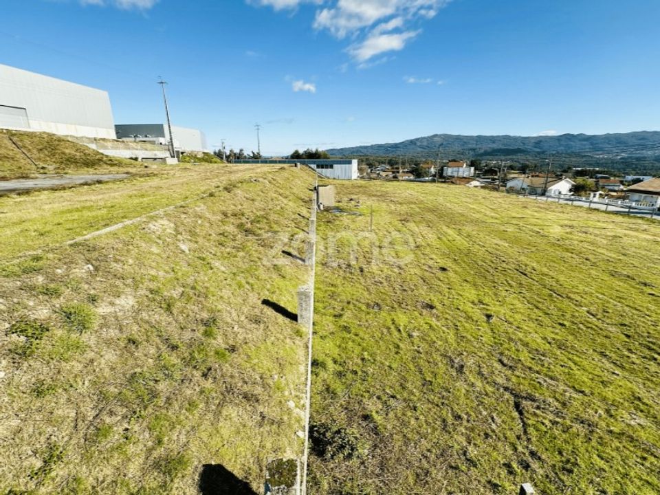 Helårsgrund i Oliveira de Frades, Viseu - foto 3