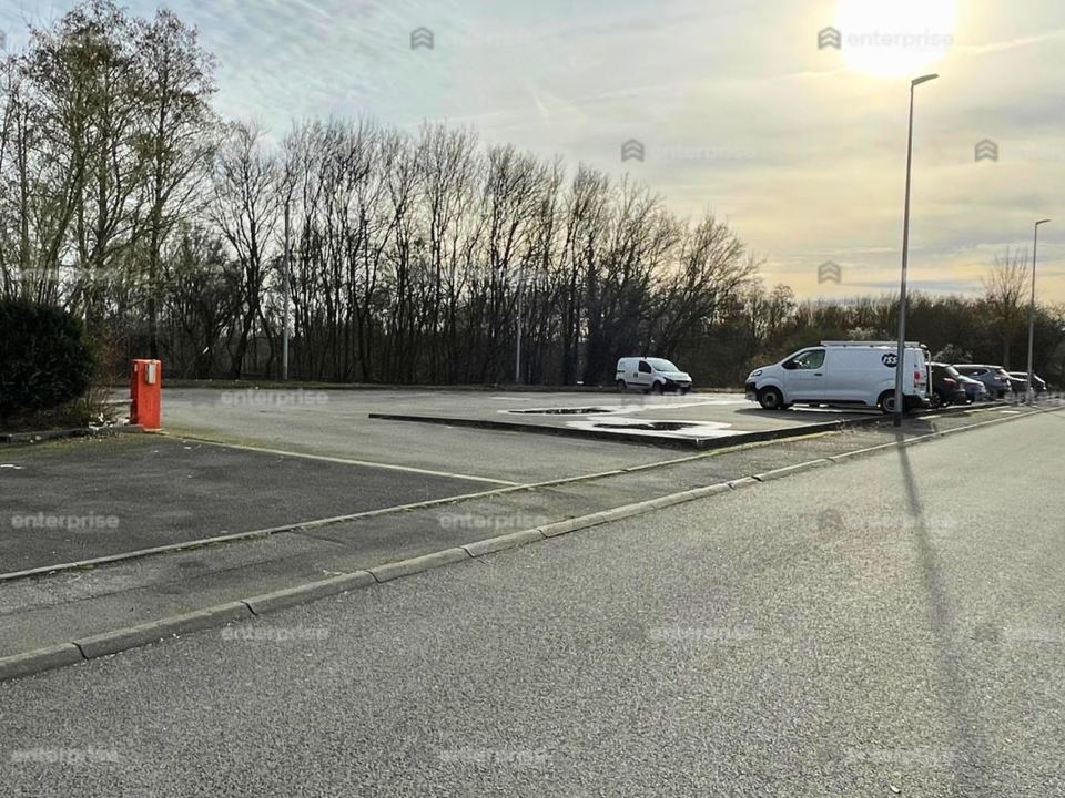 Erhvervsejendom i Lens, Pas-de-Calais - foto 4