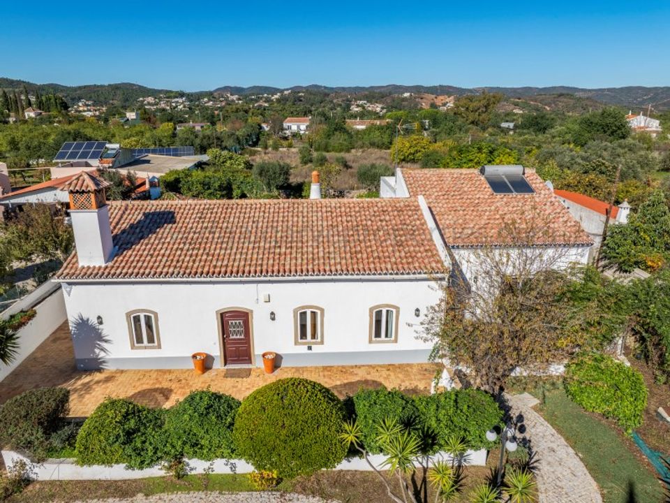 Villa i Sao Bras de Alportel, Faro - foto 1