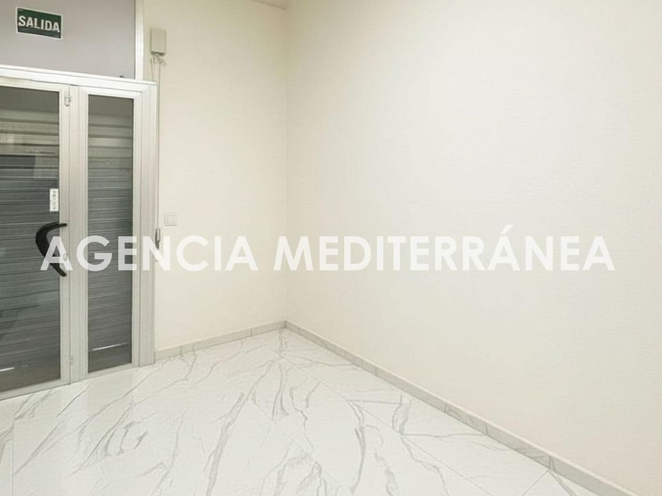 Erhvervsejendom i Valencia, Valencia - foto 1