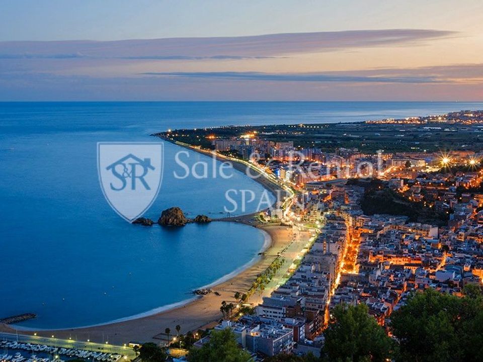Erhvervsejendom i Blanes, Gerona - foto 4