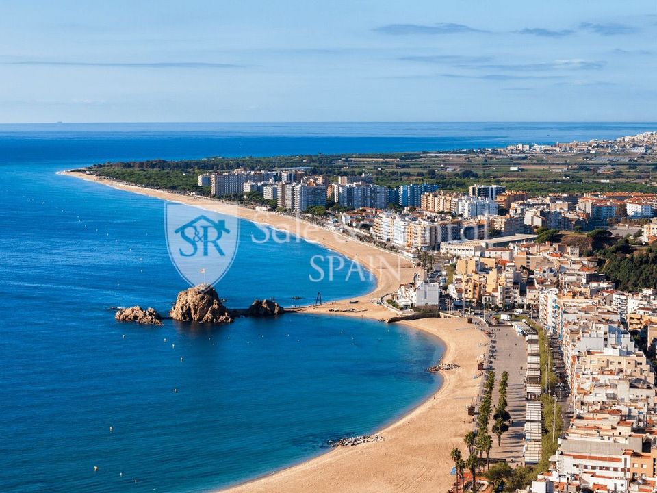 Erhvervsejendom i Blanes, Gerona - foto 1