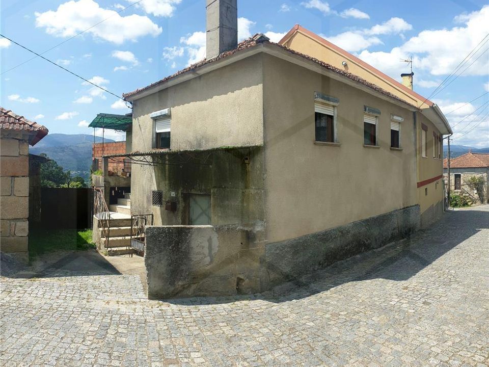 Villa i Prado e Remoaes, Viana do Castelo - foto 1